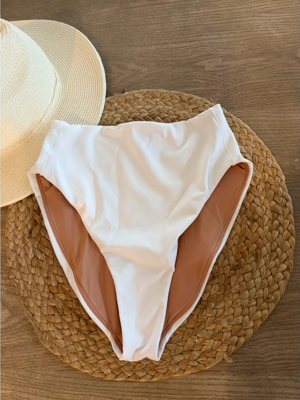 Left On Friday Hi Hi Bottom in Coconut Size Small
